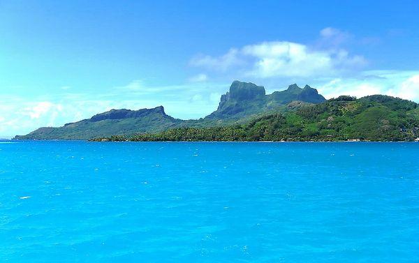 Bora Bora - a strange place in the middle of the Pacific Ocean