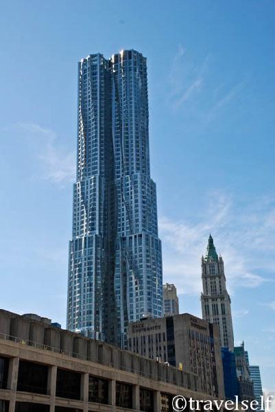 New York by Gehry фото незвичайні будівлі